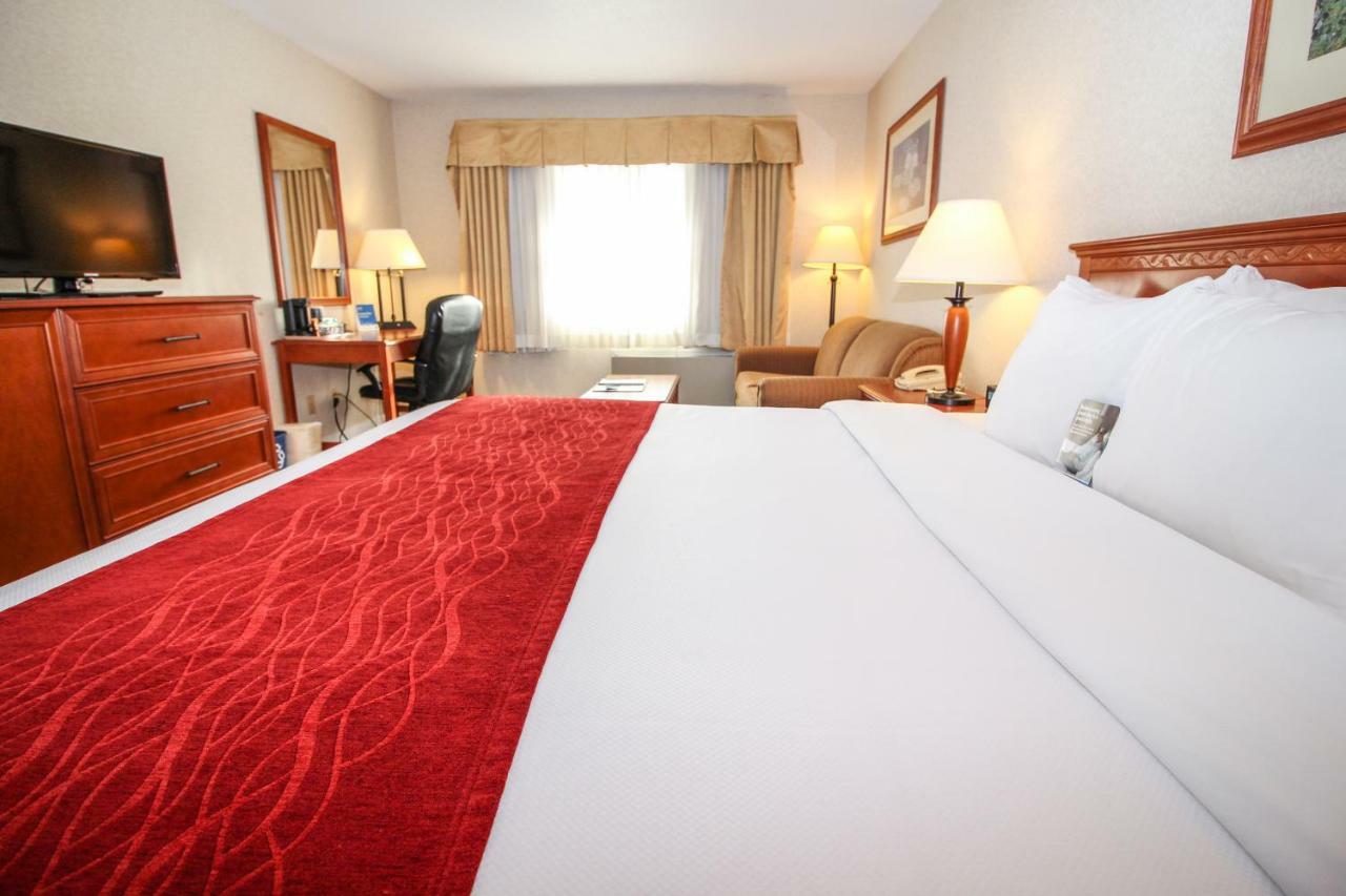Comfort Inn & Suites วิกตอเรีย ภายนอก รูปภาพ