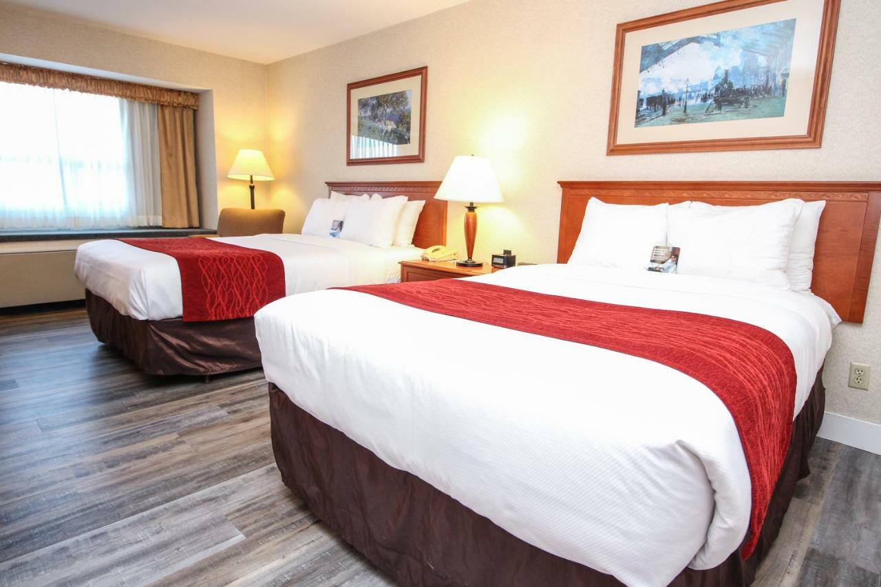 Comfort Inn & Suites วิกตอเรีย ภายนอก รูปภาพ