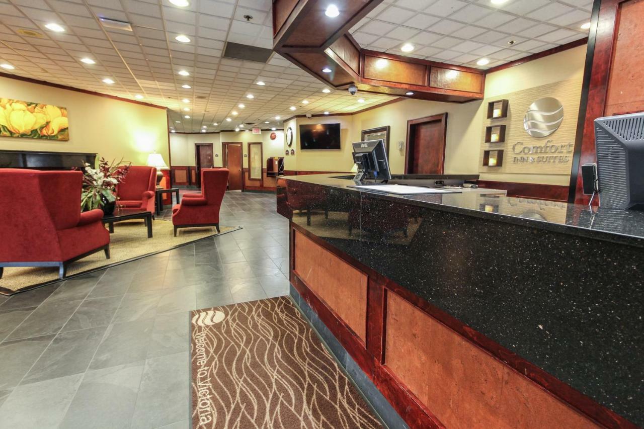 Comfort Inn & Suites วิกตอเรีย ภายนอก รูปภาพ