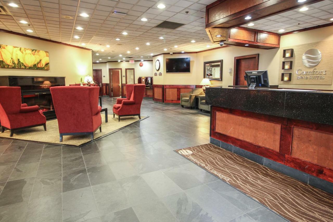 Comfort Inn & Suites วิกตอเรีย ภายนอก รูปภาพ